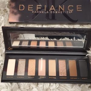 Defiance karmela cosmetics eye shadow pallet